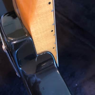 Kramer Voyager 1981 w/ Pre-Lawsuit Headstock and Original Hardshell Case image 9