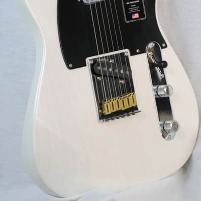 Fender '50s Telecaster; American Ultra Luxe Vintage - 2025 - White Blonde image 3