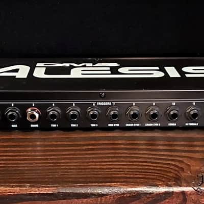 Alesis DM5 Electronic Drum Module image 3