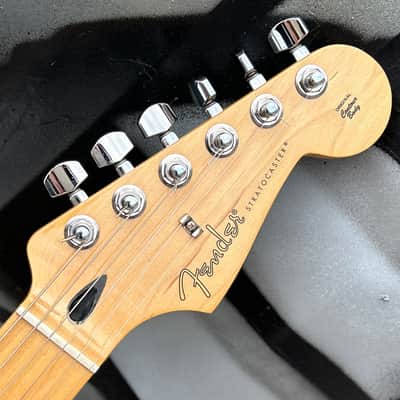 2023 Fender Player Stratocaster Buttercream Maple Fingerboard (No Trem) image 9