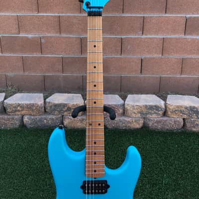 Suhr Custom Classic - Roasted Neck - Rare Color - Matching Headstock - Double Locking Trem image 3