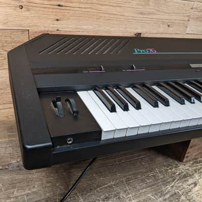 Kurzweil K1200 Pro 76 Programmable Wavetable Synthesizer 76 Weighted Keys image 2