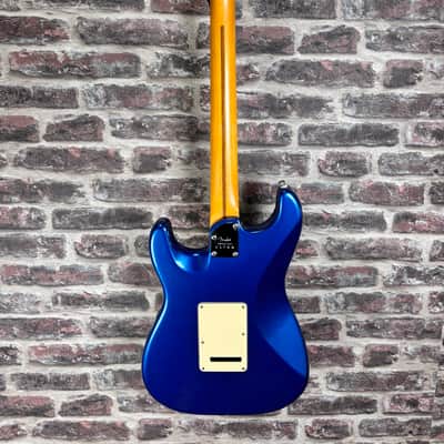 Fender American Ultra Stratocaster Cobra Blue Maple OCCASION image 6