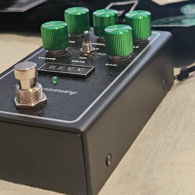 REVV G2 Overdrive Anniversary Edition 2024 - Black image 3
