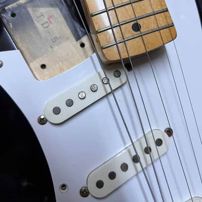 1987 Fender Japan E-Serial Eric Clapton Style– Black / Maple Neck image 20