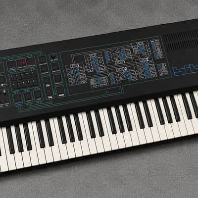 Crumar Bit 99 ✅ Rare Italian 6-Voice Analog Powerhouse ✅ Dual-DCO Architecture with CEM 3328 Filters ✅ Fully Checked & Cleaned ✅ Pristine Digital-Access Analog Sound ✅ Worldwide Shipping