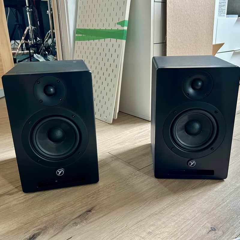 Yorkville YSM5 5" Active Studio Monitor - Pair 2023 - Present - Black image 1