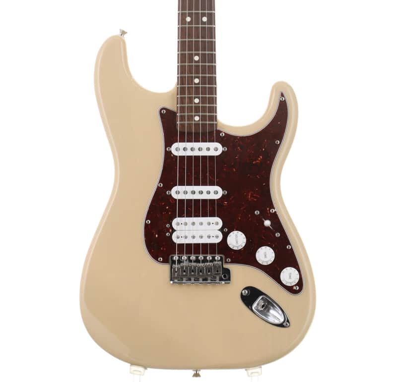 Fender Deluxe Power Stratocaster Honey Blonde Fender [MZ5192279] (06/24)