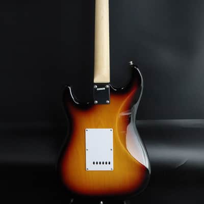 Busker's / Stratocaster BST-2H 美品ギター Buskers BST-2H Stratocaster | Reverb