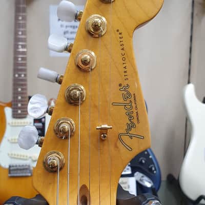 Fender 75th Anniversary Commemorative Stratocaster 2021 - 2-Color Bourbon Burst image 4