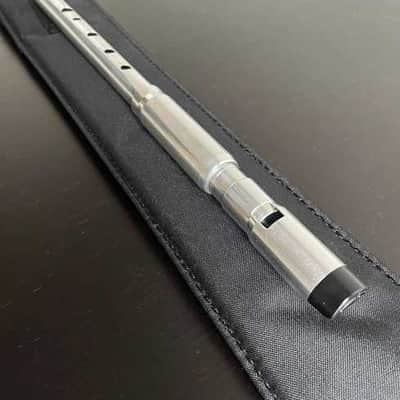 Irish Tin Whistle D Burke Whistle 2022 - Aluminum image 2