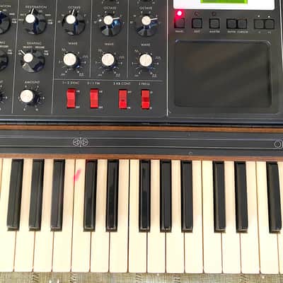 Moog Minimoog Voyager XL • The Ultimate Minimoog ! ! ! • Highest Quality Extended Keyboard • Ribbon Controller ! image 8