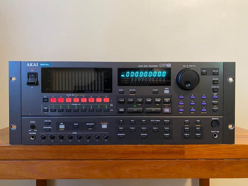 Akai DR8 8 Track Hard Disc Recorder. Version 2.32. Digital