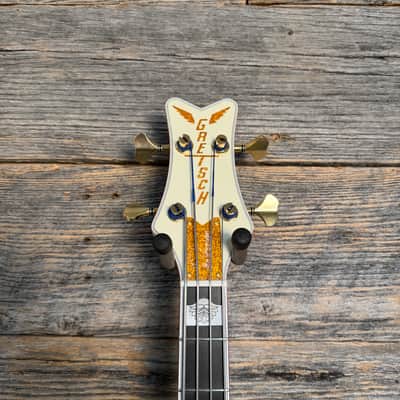 Gretsch G6136B-TP-AWT Tom Petersson 4-String Falcon Bass - Aged White Lacquer image 4