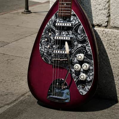 KAPA MINSTREL 1958 - CUSTOMIZED. PURPLE SPARKLE. Only 1. Rare. Showstopper. Only 1. image 1