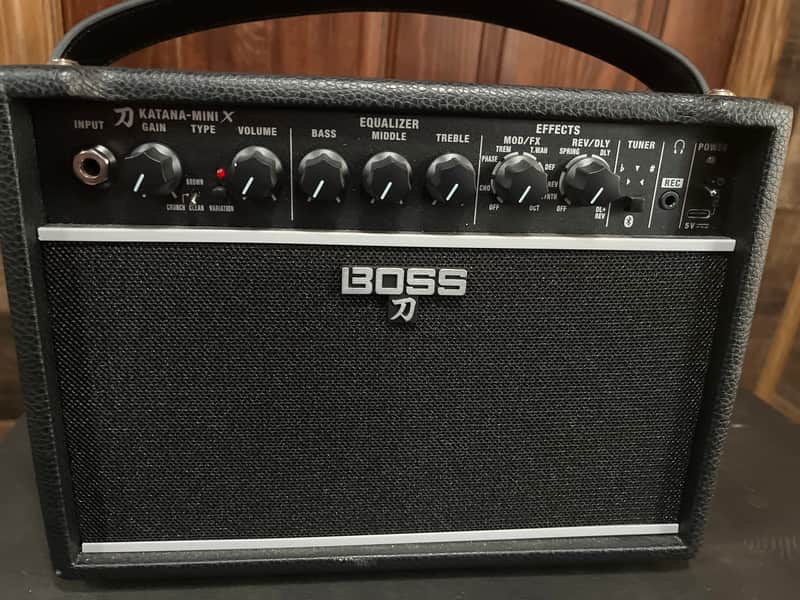 Boss Katana-Mini X 10-Watt 1x5" Digital Modeling Guitar Combo