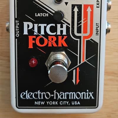 Electro-Harmonix Pitch Fork Polyphonic Pitch Shift | Reverb