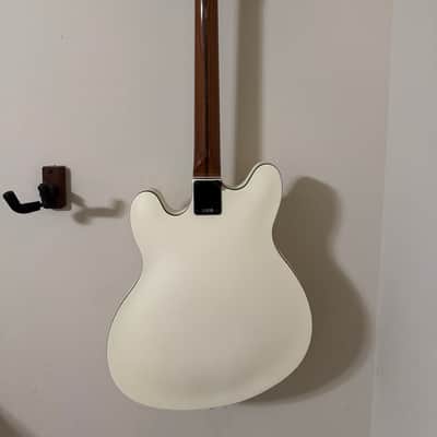 Fender Tom DeLonge Starcaster 2024 - Present - Olympic White image 2