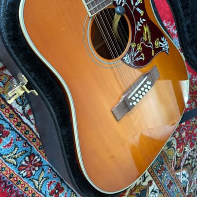 Gibson Hummingbird 12-String 2018 Heritage Cherry Sunburst image 3