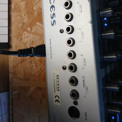 Access Virus Indigo 37-Key Digital Synthesizer 2001 - Silver image 7