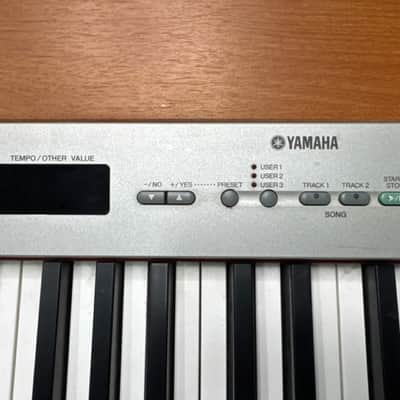 Yamaha P-120 88-Key Stage Piano - Built-in Speakers - Cherry/Silver image 6