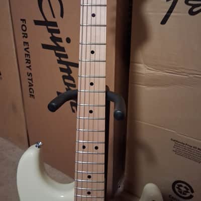 Fender Squier Affinity Stratocaster 2024 Olympic White image 4