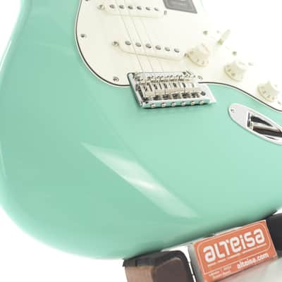 Fender Player Stratocaster with Pau Ferro Fretboard 2023 Seafoam Green 3828gr image 7