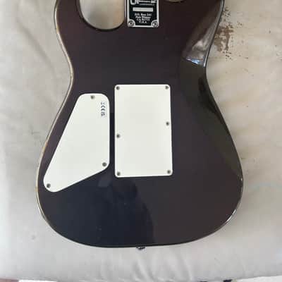 Charvel San Dimas 2022 - Purple/sparkle image 4