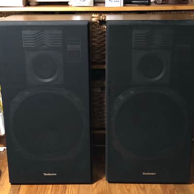 Vintage Technics floor house speakers image 1