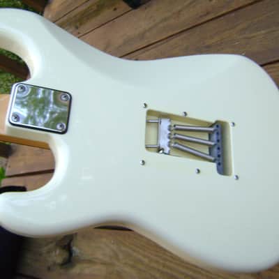 Fender Stratocaster E Serial 1985 White Japan Great Player All Stock image 3