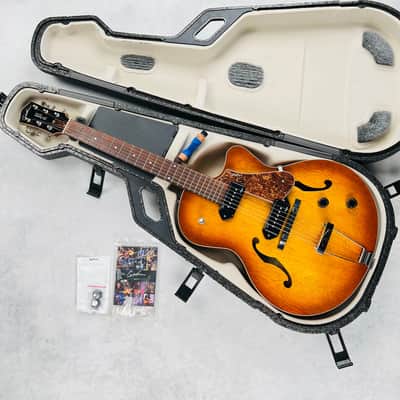 Godin 5th Avenue CW Kingpin II Hollow Body Guitar 2010s - Cognac Burst image 20