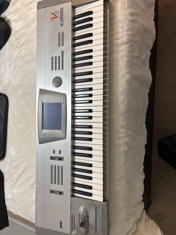 【音出確認済】KORG TRINITY V3 61鍵盤 Used KORG TRINITY V3 Synthesizer