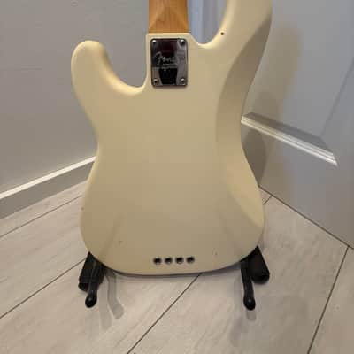 Fender American Standard Precision Bass with Rosewood Fretboard 2008 - 2016 - Olympic White image 6