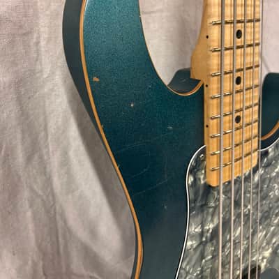 G&L Kiloton 5 2024 - Lake Placid Blue Nitrocellulose Lacquer Medium Aged image 7