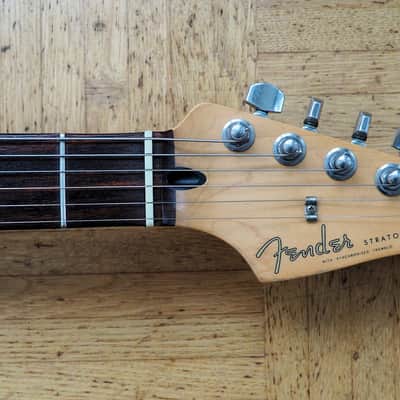 RARE!! Fender Road Worn Player Stratocaster HSS Candy Apple Red image 7