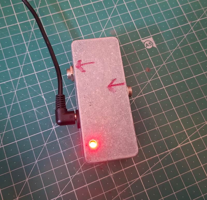 Fuzzdog Klon buffer in 1590a enclosure image 1