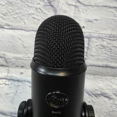 Blue Yeti Microphone image 4