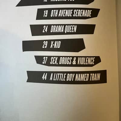 Green Day - TRE - Guitar Tab / Tablature Book image 3