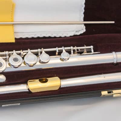 Yamaha YFL-371 Allegro Intermediate Flute *Silver Headjoint *Low-B *Split-E *Made in Japan *Cleaned & Serviced image 2