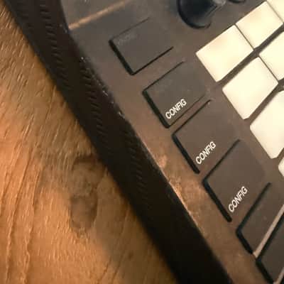 Akai Force Standalone Music Production / DJ Performance System 2019 - Black image 4