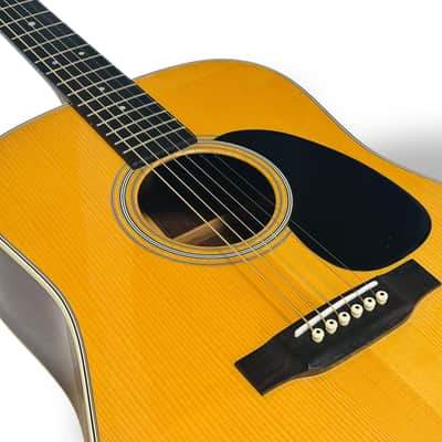 Martin D-28 custom shop 2010 - Adirondack image 13
