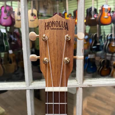 Honolua Kohala Deluxe Concert Acoustic Electric Ukulele, Acacia image 7