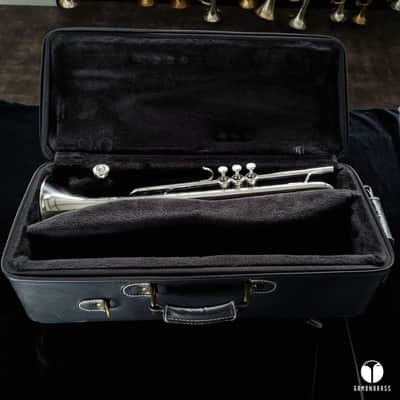 Yamaha XENO 8335 Custom Goldbrass trumpet case mouthpiece GAMONBRASS image 2