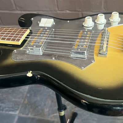 Teisco Gold Foil Electric Guitar & Case Barclay Sakai  1960’s - Sunburst image 9