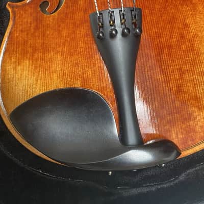 Mint Open Box Krutz 400 Series Step-Up 16" Viola, model A640; with Case, Bow, Rosin image 11