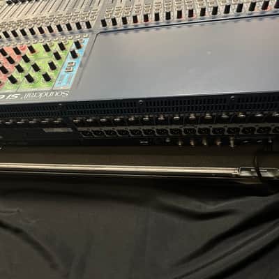 32 Channel Soundcraft Si Expression Digital Mixer - Blue image 3