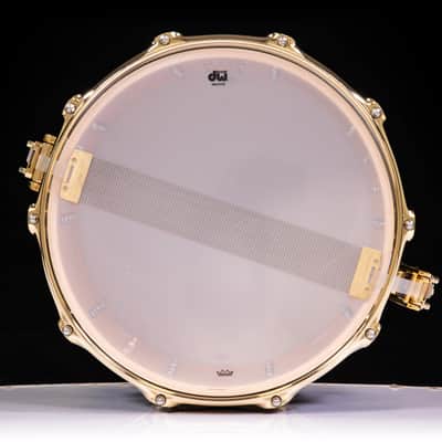 DW Collector's Maple SSC Maple 8x14 Snare Drum - Honey to Ebony SS Burst image 2
