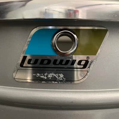 Ludwig L-404 Acrolite 5x14" 8-Lug Aluminum Snare Drum with Rounded Blue/Olive Badge 1979 - 1993 - Gray image 3