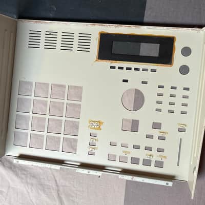 Face plate Akai MPC2000 MIDI Production Center 1997 - 2001 - Grey image 2