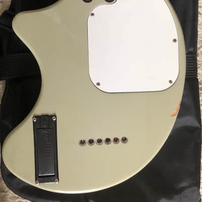 Fernandes  ZO-3 "Nomad" Travel Guitar -*SEE VIDEO*  Built in Amplifier and Speaker with Original Gigbag image 7